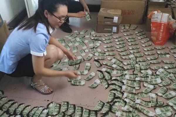 方可成